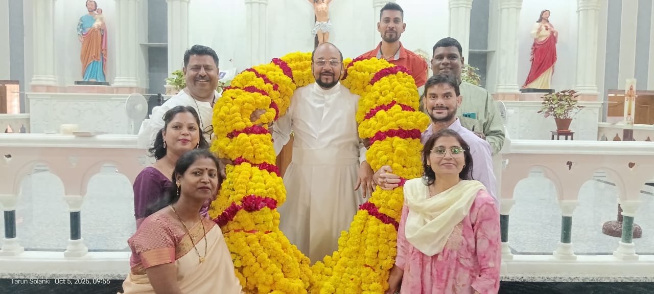 The farewell ceremony organized
